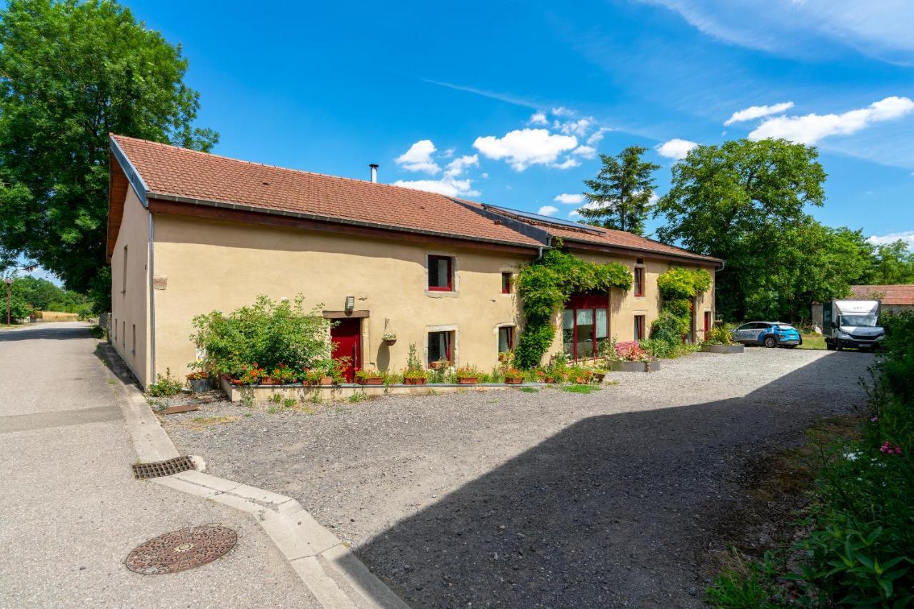 Le Vieux Nayeu Hotel Raville Kültér fotó