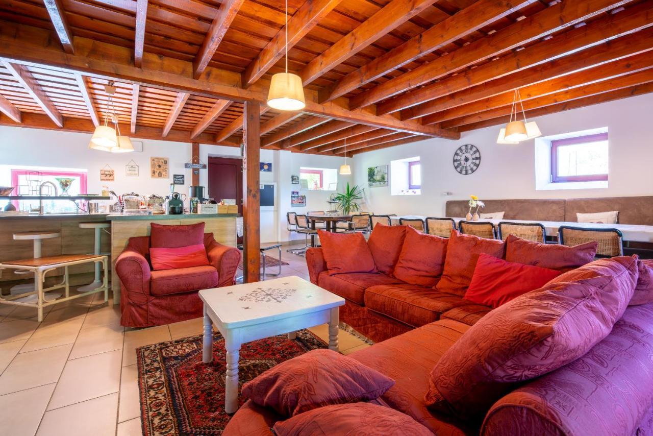 Le Vieux Nayeu Hotel Raville Kültér fotó